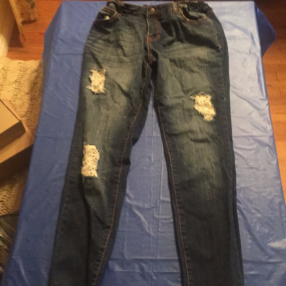 Lace ripped jeans
